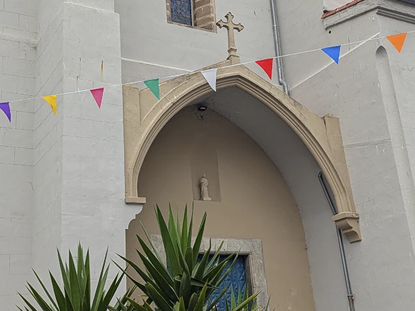 Visitar la Iglesia de San Pedro